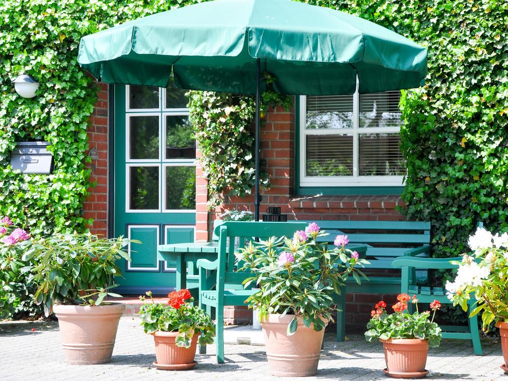 Haus Am Deich Apartment Utersum Екстериор снимка