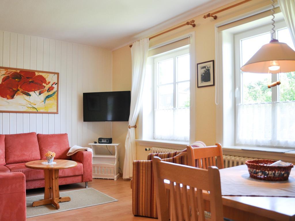 Haus Am Deich Apartment Utersum Екстериор снимка